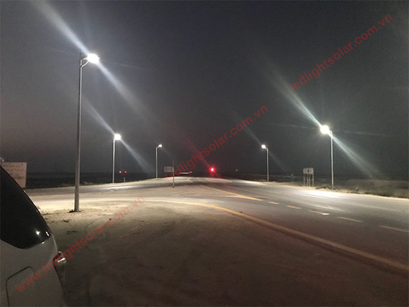 den duong nang luong mat troi aos 60w 4